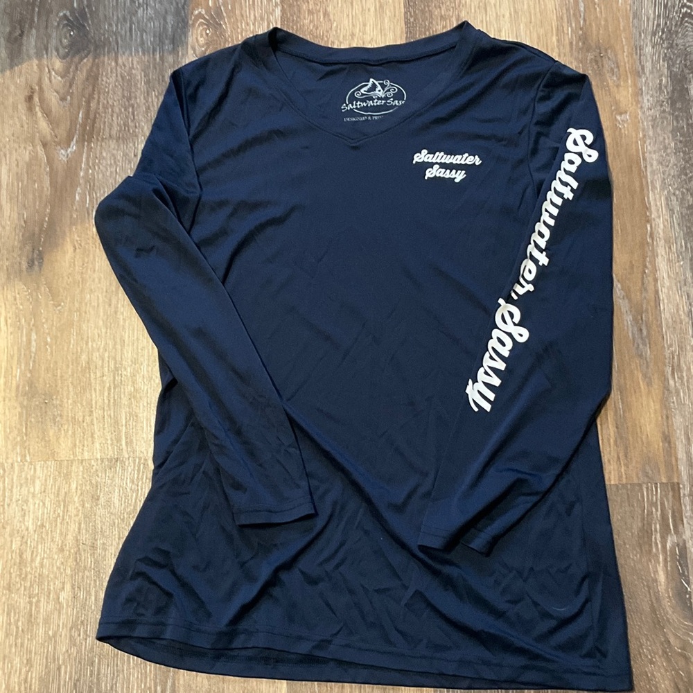 Women's Navy Long Sleeve fishing water Tee